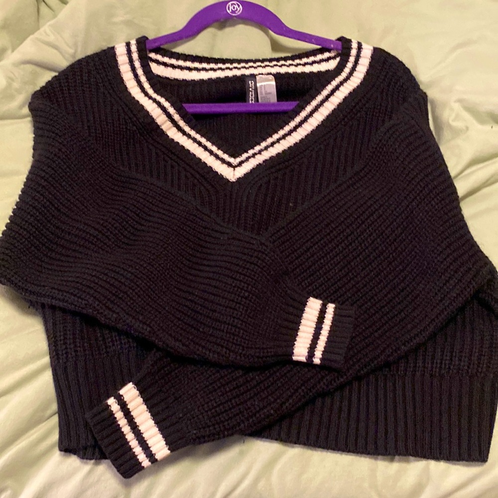 V neck cardigan